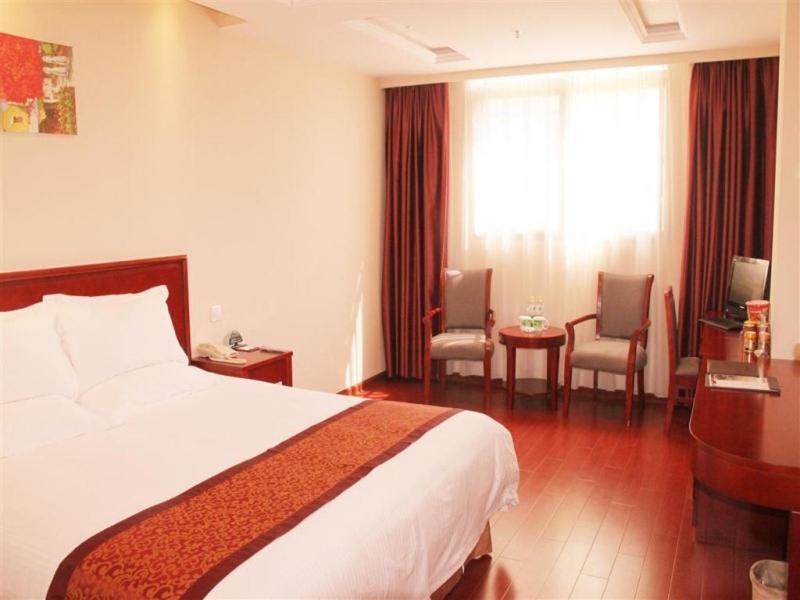 Greentree Inn Jiangsu Yancheng Dongtai Honglan Road Pedestrian Street Express Hotel Ngoại thất bức ảnh